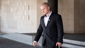 Poslanec Mazurek sa neospravedlnil, Danka označil za priaznivca islamu