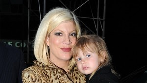 Tori Spelling havarovala, naháňali ju novinári