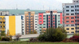 Dobré správy. Ceny bytov klesajú a ďalej budú