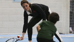 Kate si pol roka pred pôrodom zahrala tenis
