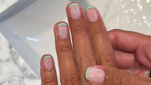 Videli ste túto trendy letnú manikúru? Už tisíce žien jej neodolali