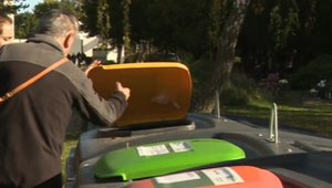 Niekde triedime, inde nie. Ako vyzerá separovanie odpadu na cintorínoch?