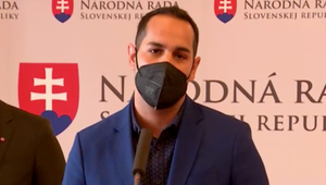 Poslanec Ján Herák po obvinení zo sexuálneho zneužívania pozastavuje svoje členstvo v OĽaNO