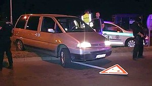 Šofér nechcel zastaviť. V aute mu našli 1 147 kartónov cigariet