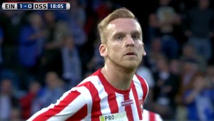 Nádherný gól! Obaľovačka ako lusk! Ešte to tak trafiť do súperovej brány...