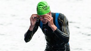 Triatlonista Varga (23) sa konečne dočkal! Je vicemajster Európy