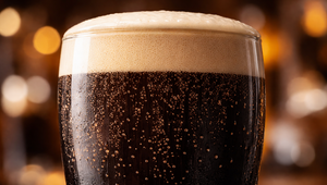 Prečo v Guinnesse bubliny padajú, hoci by nemali