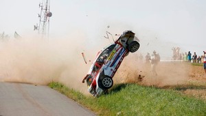 Desivé kotrmelce Taliana, Betti predviedol salto mortale