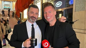 Jimmy Kimmel prezradil novú oscarovú tradíciu: Toto by ste na celebrity nepovedali!