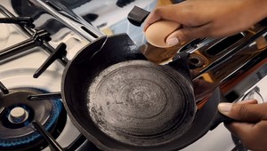 Geniálny francúzsky režisér nakrútil pre Apple úžasnú reklamu