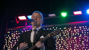 Českého speváka obvinili z napadnutia, pôjde do basy?