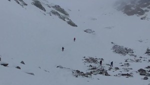 Vo Vysokých Tatrách sa pripravujú na sezónu. Snežné delá zasnežujú už v plnom prúde