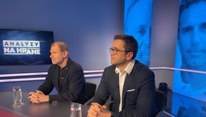 Analýzy Na hrane so Šimečkom a Hanusom: Útoky na novinárov sú predzvesťou úpadku demokracie