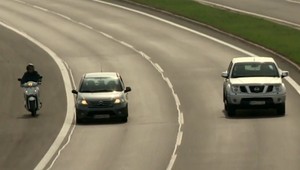 VIDEO: Takéto manévre na motorkách nerobte, môžu vás stáť život