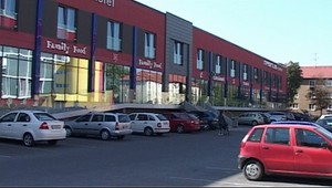 Policajný vyšetrovateľ strieľal v hoteli