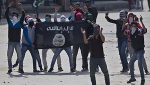 Islamský štát prepustil väčšinu unesených robotníkov z cementárne