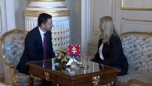 Postupný rozpad Hegerovej vlády: Prezidentka ju môže ukončiť