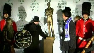 Abramovič má svoju sochu