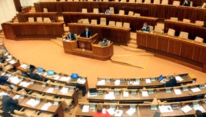 Vládny bič na schránkové firmy nestačí, tvrdia odborníci