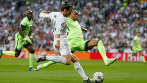 Real cez City do madridského finále proti Atléticu v Miláne