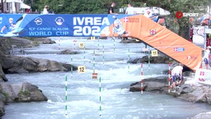 Počasie v piatok neprialo ani vodnému slalomu