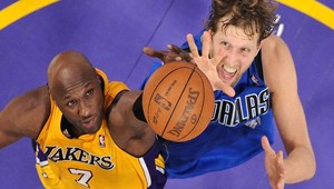 NBA: Lakers vypískali, Chicago zrovnalo krok s Atlantou