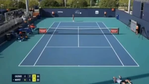 Hrozivé momenty na Miami Open. Tenista skolaboval počas zápasu