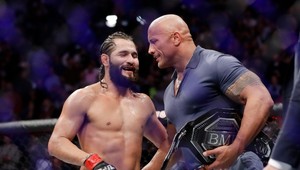 Masvidal získaný opasok nemôže stratiť ani v prípade prehry