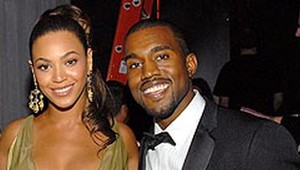 Kanye West dnes prosil o odpustenie telefonicky