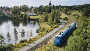 Rarita na slovenskej železnici: Prvý vodíkový vlak je uvedený do bežnej prevádzky
