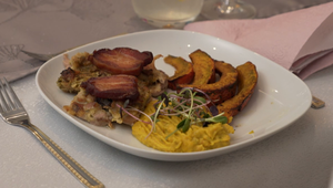 Hlavné jedlo: Noha pod perinkou