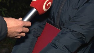 Prenasleduje ju 17 rokov. Začal, keď mala iba 11 rokov