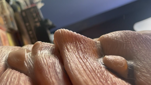 Kráľovná Halloweenu nesklamala! Jej kostým bol vrcholné dielo, poriadne NECHUTNÉ!