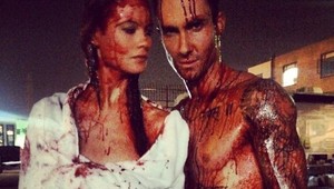 Krásavec Adam Levine (35) pripravuje krvavý klip i vlastný seriál