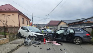 Vážna nehoda v Humennom. Dievčatko namiesto škôlky skončilo v nemocnici