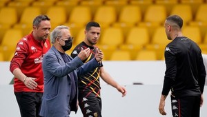 Trest za vypadnutie - na zápas 12 hodín autobusom