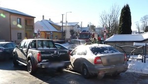 Dopravu skomplikovala nehoda. Došlo k zrážke štyroch áut