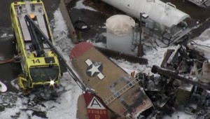 Pri páde historického bombardéra zahynulo sedem ľudí