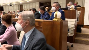 Hľadá sa politická zodpovednosť za krízovú situáciu