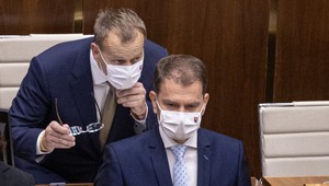 Komentár Arpáda Soltésza: Matovičova drahá nevesta sa prespala s Ficom