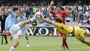 Neapol iba remizoval s Cagliari