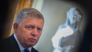 Za útokom na Fica je podľa Gašpara opozícia a médiá. Smer zverejnil fotografie jeho zranení