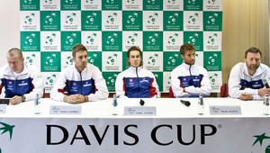 Proti USA zabojujú Kližan, Lacko, Gombos a Mertiňák