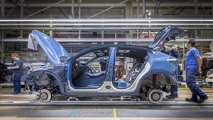 O krok bližšie k automobilke: Valaliky Industrial Park a Volvo podpísali zmluvu o kúpe pozemku