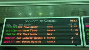 Tragická nehoda na koľajniciach. Vlaky meškali aj dve hodiny