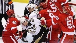 Detroit - Pittsburgh opäť 3:1, Hossa raz asistoval