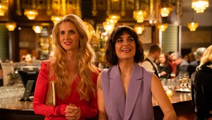 Bez práce a bez partnera! Nájde si slobodná matka a neúspešná herečka to, čo hľadá?