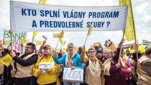 Zvýšenie učiteľských platov o desať percent sa týka len začínajúcich pedagógov. Tí starší dostali pár eur