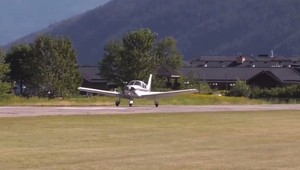 Dvaja chlapci a pilot zomreli pri nehode vyhliadkového letu