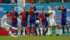 Ďalší brilantný priamy kop Ramosa. Do pätnástej rady!